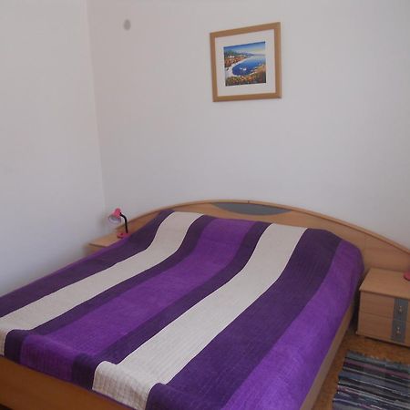 Apartments Villa Alfa Трогір Номер фото